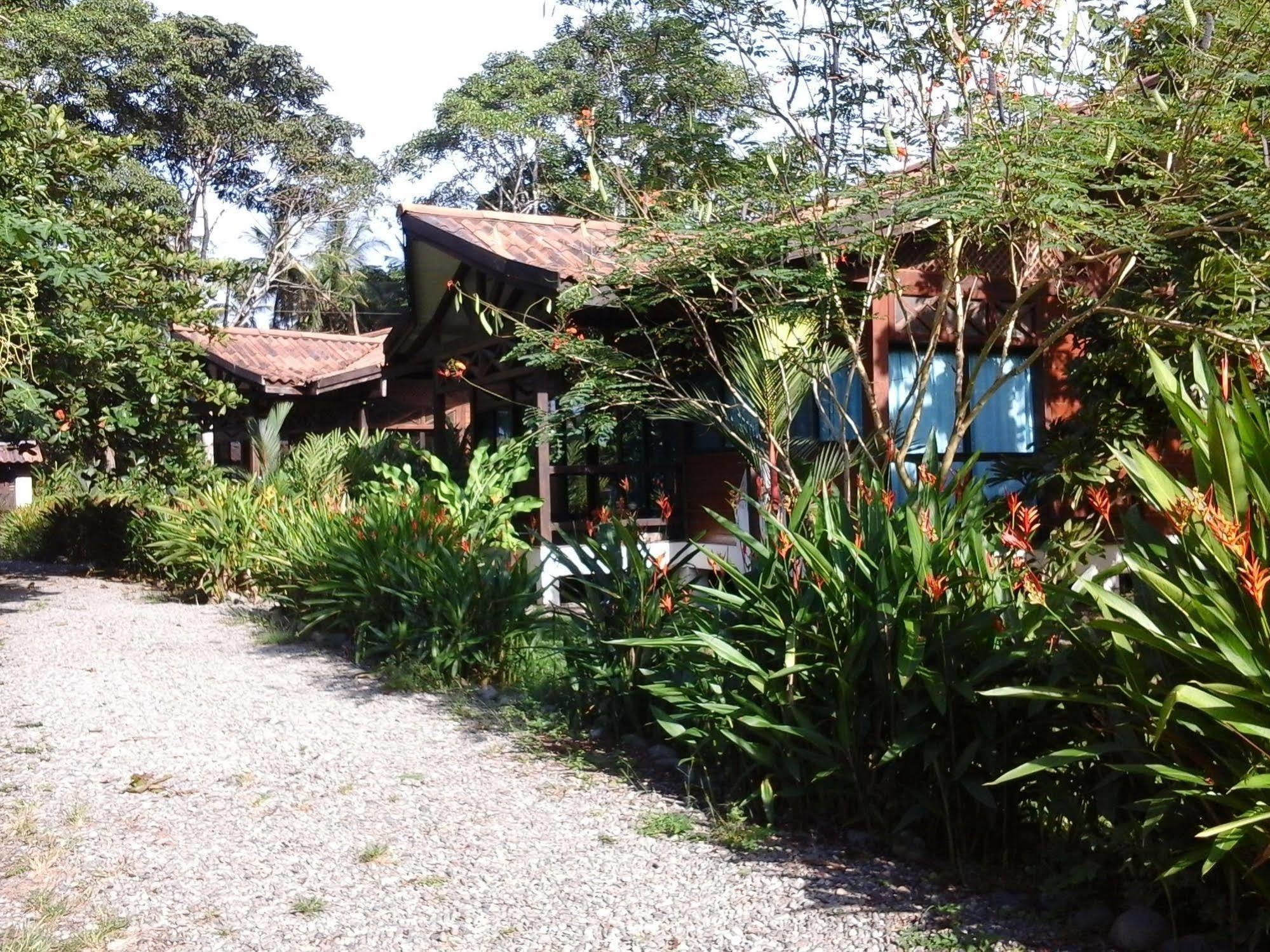 Kenaki Lodge Puerto Viejo de Talamanca Exterior foto